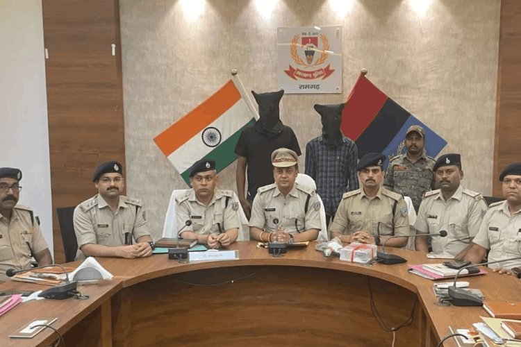 रामगढ़: राहुल दुबे गैंग के दो अपराधी गिरफ्तार, कार्बाइन और पिस्टल बरामद