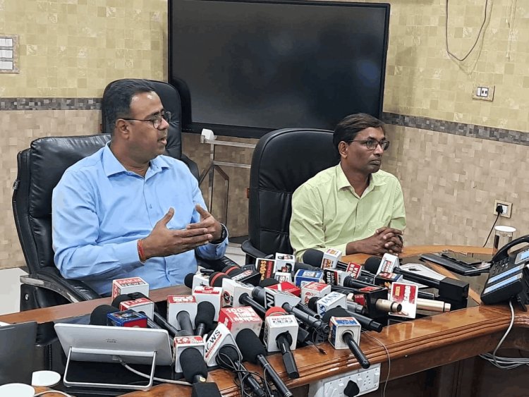 धनबाद रेलवे स्टेशन का मेगा ट्रांसफॉर्मेशन: जाम खत्म, गया पुल अंडरपास रहेगा ‘ड्राई’, 180 Kmph स्पीड से दौड़ी ट्रेन