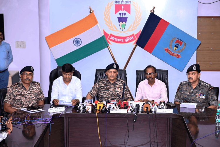 ‘ऑपरेशन कोतीनीर’ रहा सफल, में 15 लाख का इनामी सहदेव महतो ढेर, पत्नी नताशा समेत 4 माओवादी मारे गये