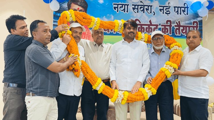 धनबाद क्रिकेट को मिलेगा नया आसमान! “नया सवेरा, नई पारी” में मेयर संजीव सिंह का बड़ा ऐलान