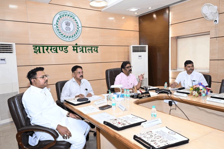 झारखंड में रिसर्च-स्टार्टअप को पंख: CM हेमंत सोरेन का बड़ा फैसला, 24 जिलों में दौड़ेगी मोबाइल साइंस एग्जिबिशन बस