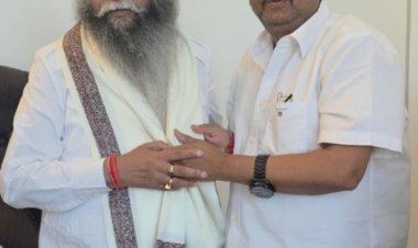 धनबाद पहुंचे करणी सेना प्रमुख सूरजपाल सिंह अम्मू, उदय प्रताप सिंह को जल्द बड़ी जिम्मेदारी के संकेत