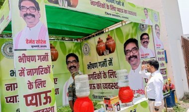 धनबाद हीट वेव पर प्रशासन का बड़ा राहत : ट्रैफिक सिग्नलों पर लगे शेड, समाहरणालय में शीतल पेयजल की व्यवस्था