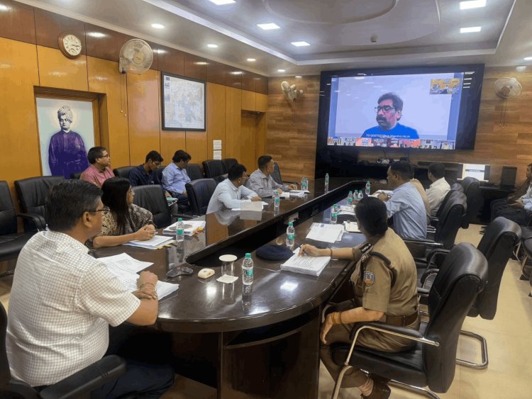 झारखंड में ‘जीरो टॉलरेंस’ मोड में सरकार: CM हेमंत का अल्टीमेटम—भू-माफिया को बचाया तो अफसरों पर गिरेगी गाज
