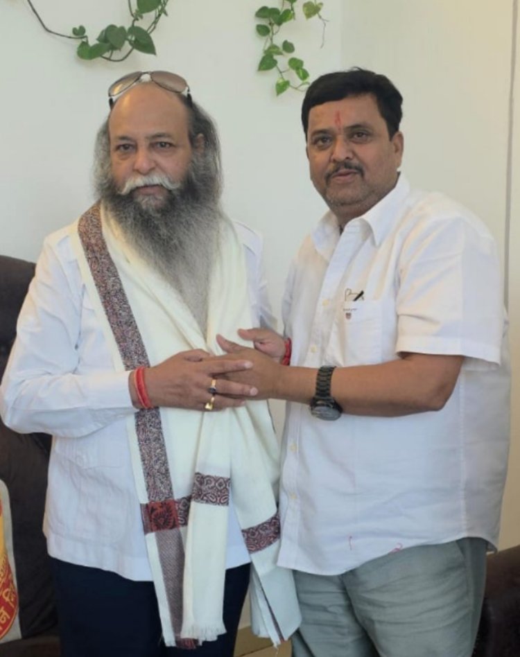 धनबाद पहुंचे करणी सेना प्रमुख सूरजपाल सिंह अम्मू, उदय प्रताप सिंह को जल्द बड़ी जिम्मेदारी के संकेत