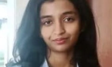 CBSE री-चेकिंग में चमत्कार: रांची की अवनी केजरीवाल को मिले पूरे 500/500 अंक, बनीं नेशनल टॉपर