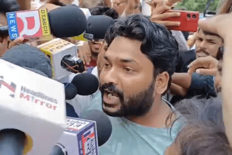 बिहार:बेऊर जेल से बाहर आते ही रौशन आनंद का बड़ा हमला, बोले- फैजल खान ने कराई मेरे भाई प्रिंस यादव की हत्या