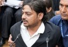 सुप्रीम कोर्ट में हंगामा पड़ा भारी! CJI के खिलाफ अपशब्द, कोर्टरूम में कागज फेंकने पर लॉ छात्र समेत 2 गिरफ्तार
