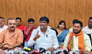“जिसका बेटा नहीं, वह बेटे का दर्द क्या जाने…”: सांसद ढुल्लू महतो ने विधायक अरूप चटर्जी पर लगाए गंभीर आरोप