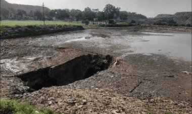 Dhanbad : कतरास में भू-धंसान का कहर, गोफ में समा गया पूरा तालाब; घरों में पड़ी दरारें, दहशत में हजारों लोग