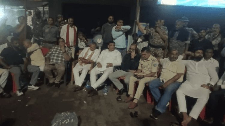 चतरा में 60 घंटे बाद खत्म हुआ आंदोलन: CRPF जवान की मौत पर मिला ₹10 लाख मुआवजा, कोयला वाहनों पर रोक