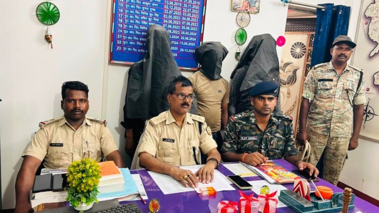 दुमका में ब्राउन शुगर पर पुलिस का बड़ा एक्शन! पगवारा पहाड़ से 3 तस्कर गिरफ्तार, आरोपी के पास मिला नशा