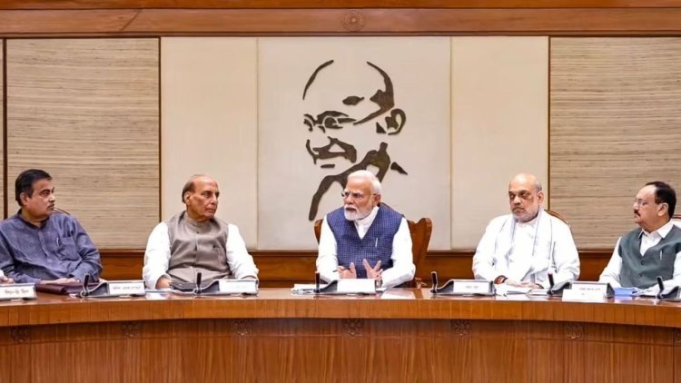 मोदी कैबिनेट के 7 बड़े फैसले: वाराणसी में ₹11 हजार करोड़ का एलिवेटेड कॉरिडोर, Semicon 2.0 और 9 नए यूरिया प्लांट को मंजूरी