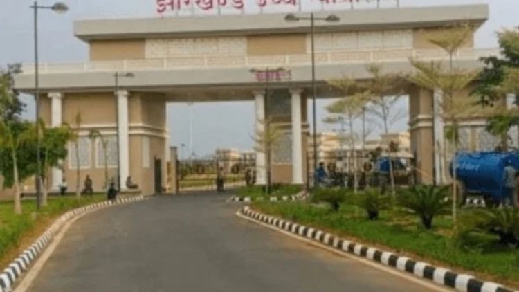 JSSC-CGL परीक्षा रद्द होने पर हाई कोर्ट पहुंचे चयनित अभ्यर्थी, सरकार के फैसले को दी चुनौती