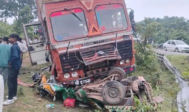 लातेहार में मौत का कहर: कंटेनर ने बाइक-ऑटो को रौंदा, 7 की मौत; डेढ़टंगवा घाटी में मचा हड़कंप