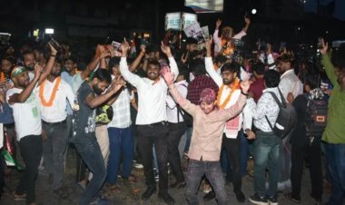 26 दिन का संघर्ष, जश्न की आभार यात्रा: रांची में झूमे हजारों छात्र, CM हेमंत को कहा धन्यवाद; 60 दिन का अल्टीमेटम