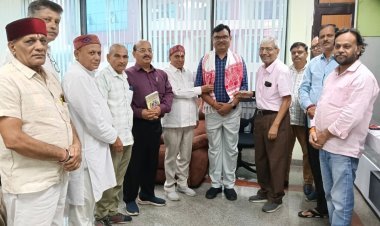 राष्ट्रपति भवन के ‘एट होम’ समारोह में शामिल हुए प्रो. धीरज कुमार, ओम दिनकर सेवा ट्रस्ट ने किया सम्मानित