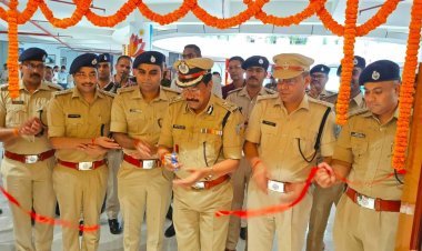 धनबाद पुलिसिंग का नया मॉडल: हाईटेक हुआ SSP ऑफिस, टोकन सिस्टम शुरू
