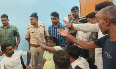 बरवाअड्डा थाना में हंगामा मामला: MLA जयराम महतो समेत 10 पर FIR , 40-50 अज्ञात अभियुक्त, CCTV से खुलेगा राज