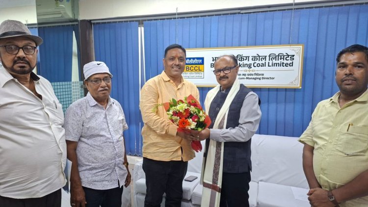 धनबाद: असंगठित मजदूरों के मुद्दे पर BCCL CMD से मिला JDU प्रतिनिधिमंडल, सौंपा ज्ञापन