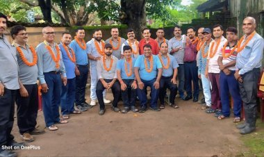 Dhanbad: रामकनाली में INMOSSA को मिली बड़ी मजबूती,  20 सदस्यों ने P.N. Mishra गुट का थामा दामन
