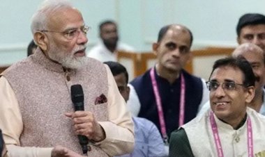 PM मोदी का शिक्षकों को संदेश: बच्चों को स्क्रीन और नशे से बचाएं, मैदान तक लाएं