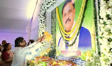 सुदिव्य सोनू को अंतिम नमन, गिरिडीह में उमड़ा जनसैलाब; CM हेमंत बोले- हम साथ हैं