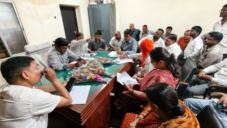 धनबाद: BCCL बस्ताकोला में मजदूरों की बड़ी जीत, 39 सूत्रीय मांगों पर बनी सहमति