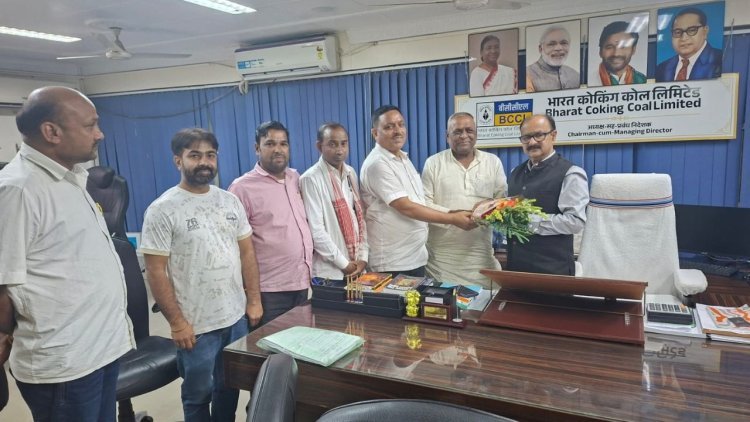 मजदूरों की समस्याओं को लेकर BCCL CMD से मिला धनबाद JDU का प्रतिनिधिमंडल