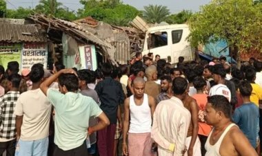 Bokaro :  चाय पी रहे लोगों पर काल बनकर चढ़ा ट्रेलर, दो की मौत; मां-बेटी समेत चार गंभीर