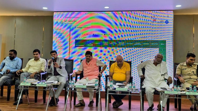 धनबाद DMFT बैठक में गरमाया चापाकल मुद्दा: DDC के 10 हजार मरम्मत के दावे पर MLA का सवाल